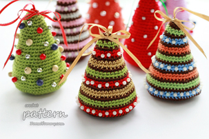 Little Crochet Christmas Trees (PATTERN) crochet pattern - little Christmas trees
