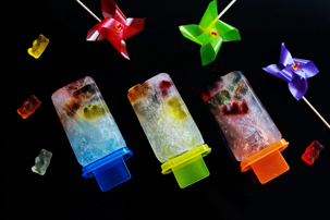 Gummy Bear and Sprite Popsicles gummy bear and sprite popsicles