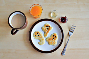 Halloween Ghost Pancakes Halloween ghost pancakes recipe with step by step pictures, Halloween sugar cookies recipe, ingredients, pictures, images