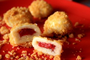 Strawberry Dumplings Strawberry Dumplings recipe with step by step pictures, ingredients, pictures, recipe, images