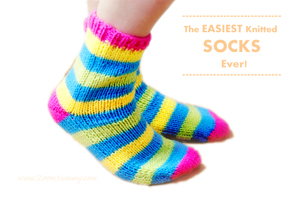 The Easiest Knitted Socks Ever (FREE PATTERN!) The Easiest Knitted Socks Ever (FREE PATTERN!)